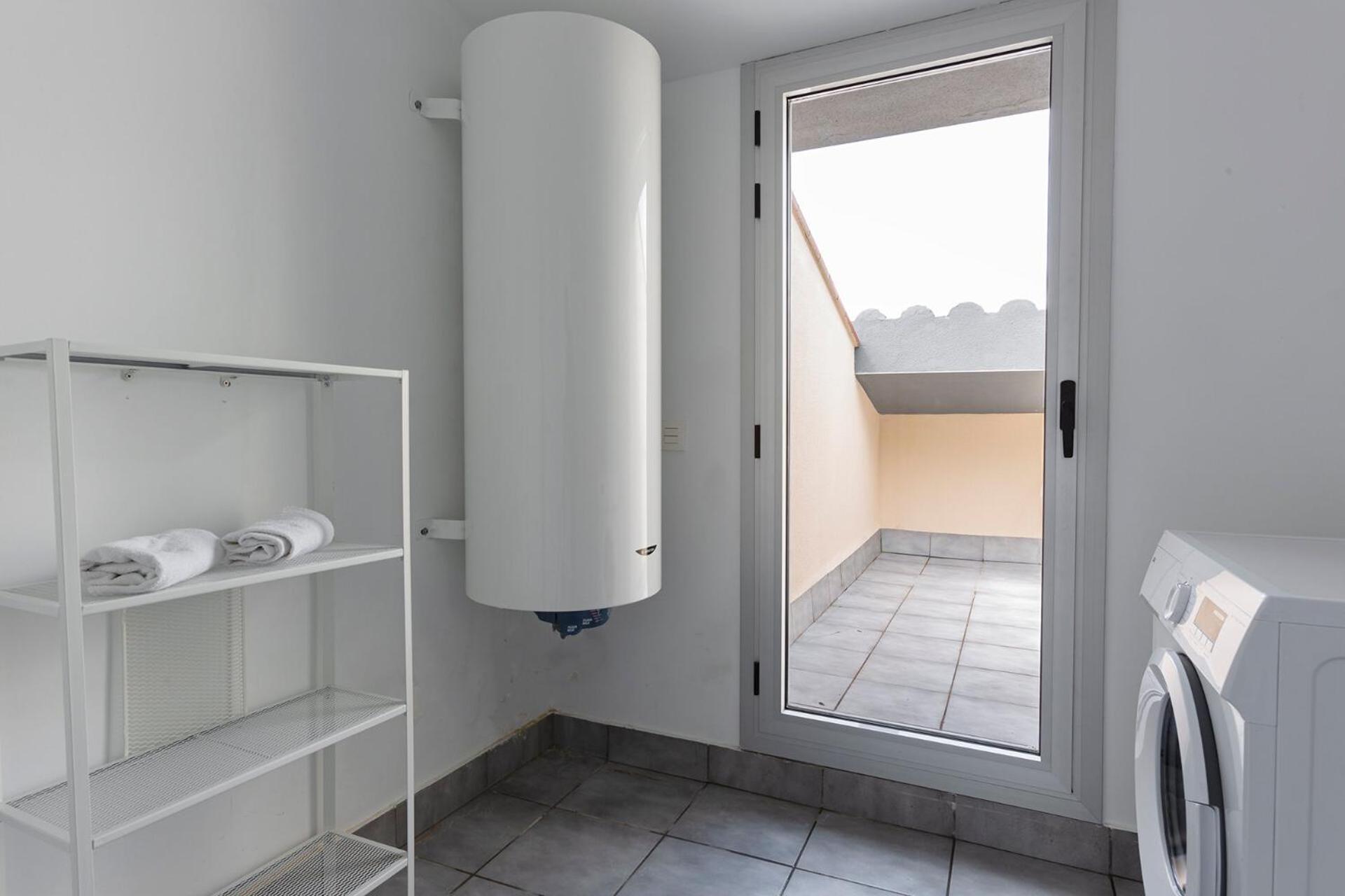 4237 - Ab Santa Coloma Iii Apartment Barcelona